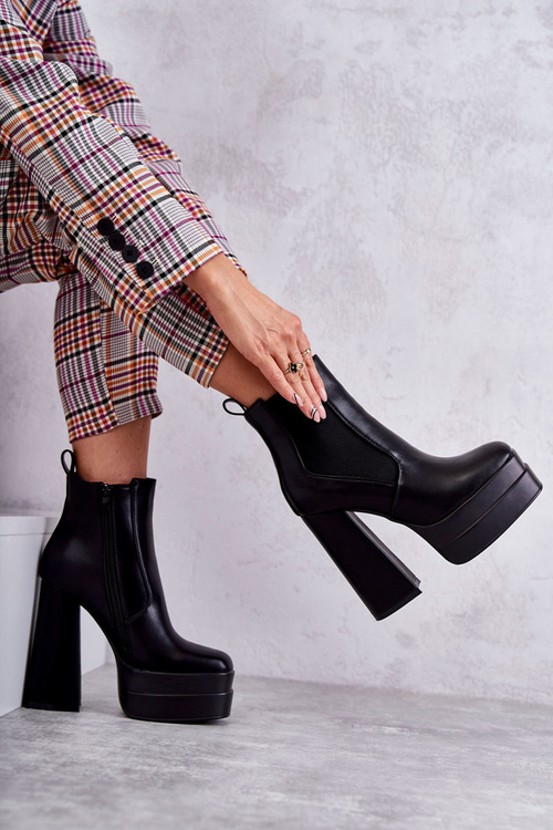 Dámské Kožené Kozačky Na Masivním Podpatku černá Jones