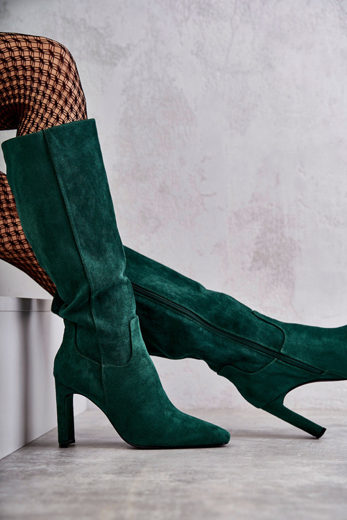 Dámske topánky na príspevku na koleno zelenú skutočne milujú