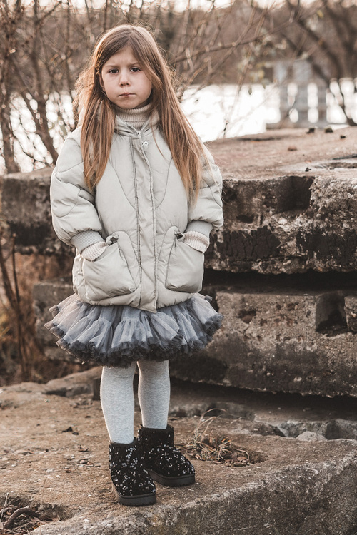 Detské snehové topánky izolované flitrami Black Rebbica