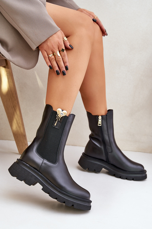 Kožené Chelsea topánky s ozdobou CheBello 4537 Čierne