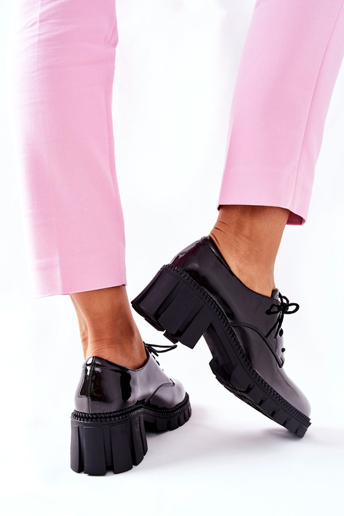 Lakované Stupňovité Polobotky černošedé Mosy