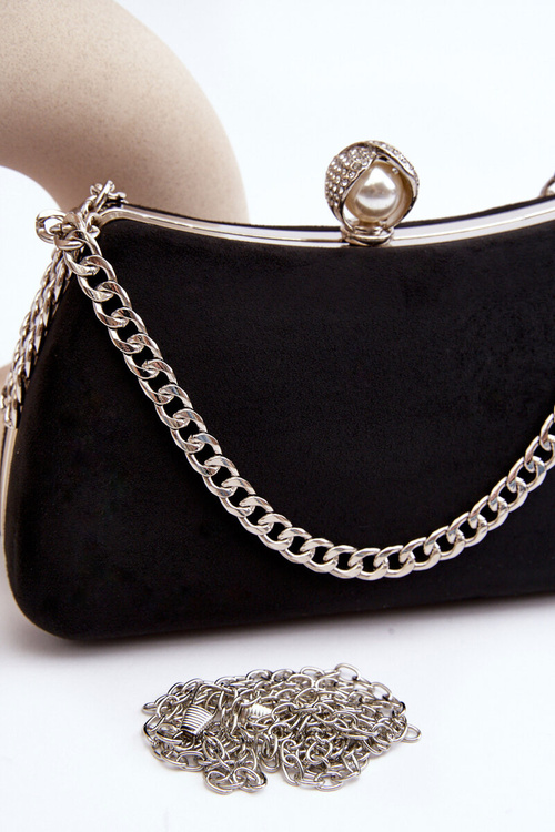 Černá vizitní kabelka s překlopným víkem Nadrei