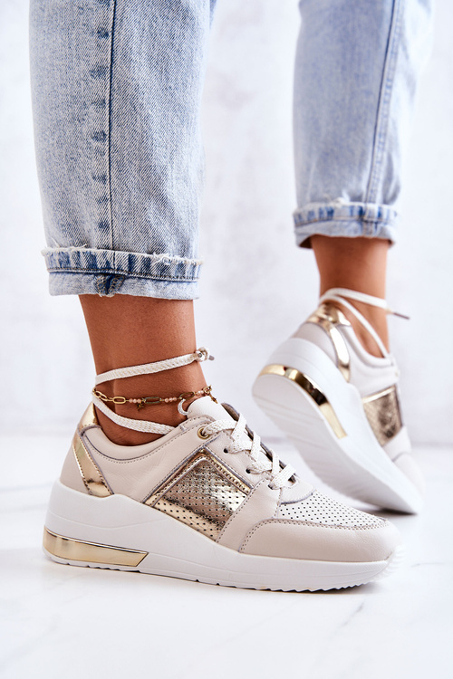 Dámské kožené sportovní boty na klínu béžová a bílá Larson