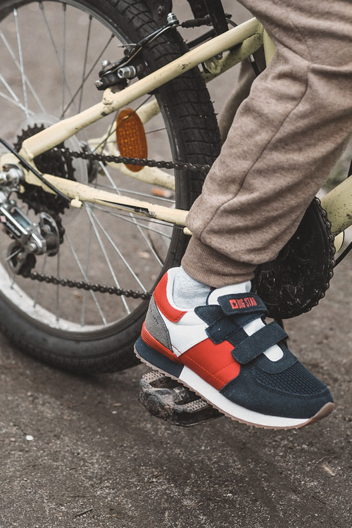 Dětská sportovní obuv Memory Foam Big Star JJ374256 Námořnická modro-červená