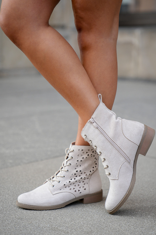 Čižmy S Perforovaným Vzorom Na Zips Svetlo Béžové Serfina