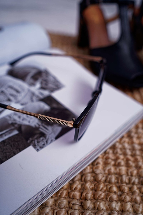 Prius PR-V33 čierne slnečné okuliare