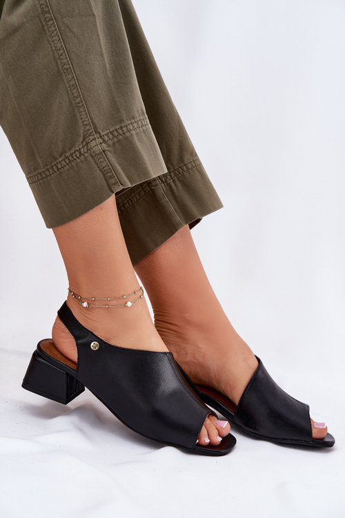 Kožené Dámske Sandále Na Bloku Maciejka 06975-01 Čierne