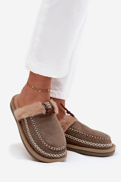 Dámske papuče s kožušinou a výšivkou Zelené Perivelle