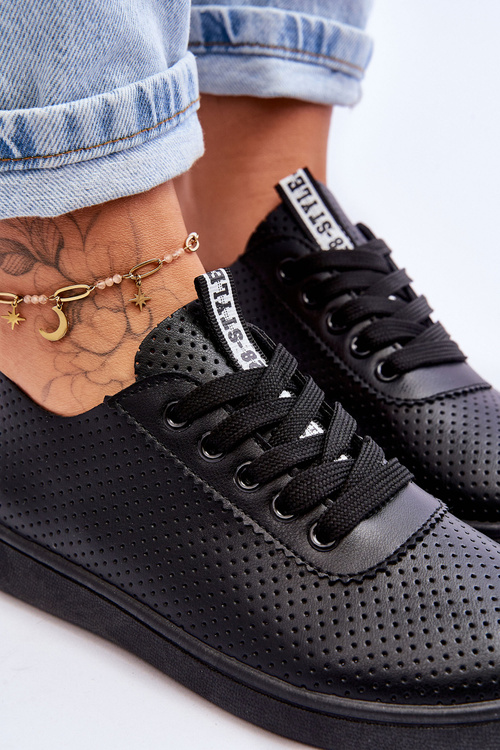 Dámské prolamované šněrovací tenisky Černá Carinel