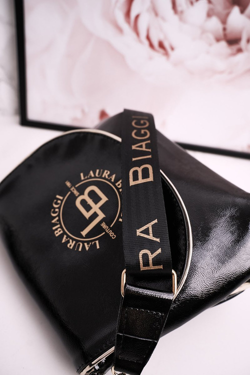 Štítok Laura Biaggi