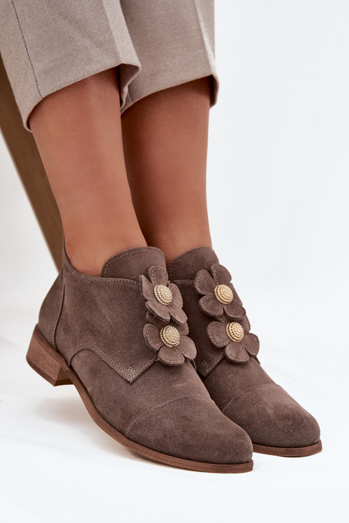Semišové dámské polobotky s ozdobnými květinami Zazoo 3080 tmavě béžové