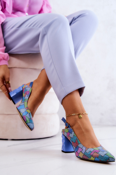 Kožené lodičky na tyči Maciejka 05427-06 Vícebarevné