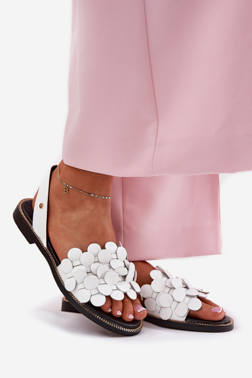 Kožené sandály na plochém podpatku bílé Zazoo 40425