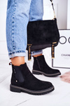 Izolované dámske topánky Chelsea Black Suede Traveler