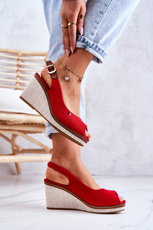 Dámske pohodlné klinové sandále Red Thallas