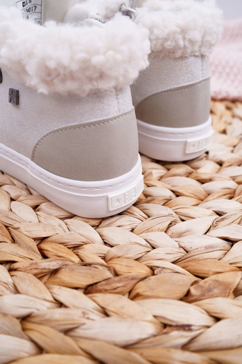 Dievčenské baby topánky veľká hviezda biela EE374017