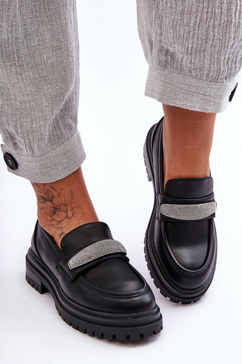 Masívne kožené mokasíny s dekoráciou čierna Aricka