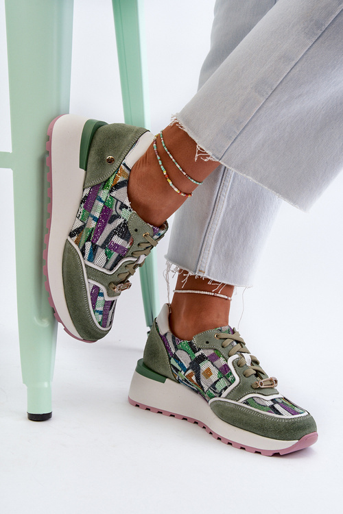 Dámske kožené tenisky na platforme Maciejka 06390-09 seledýnové