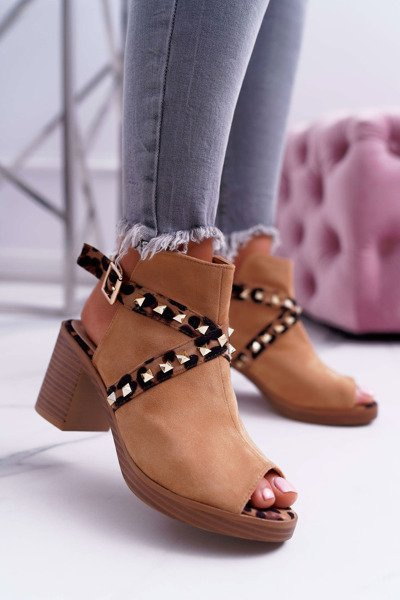 Dámske sandále na Lu Boo Post s Camel 318-30 Fiode Upper