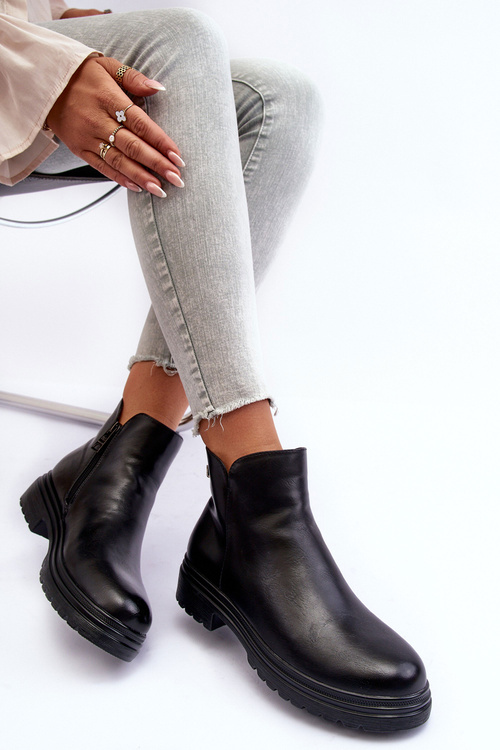 Kožené topánky s nízkym horným čiernym kreslám