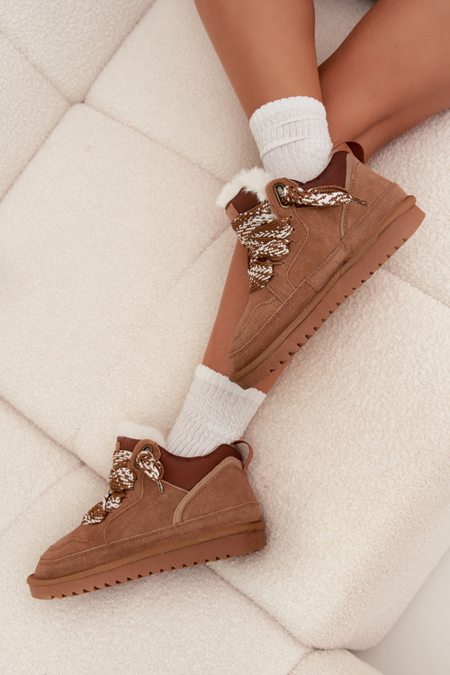 Semišové zimní boty pro ženy s kožešinou a silnými šněrováním Vinceza 97963 Camel