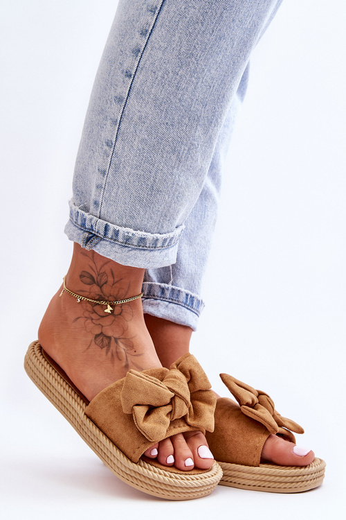 Dámské semišové pantofle s mašlí Camel Fency