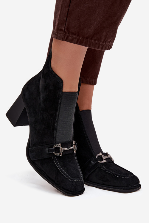 Dámske členkové topánky z pravé semišovej kože na podpätku Artiker 57C0124 Čierne