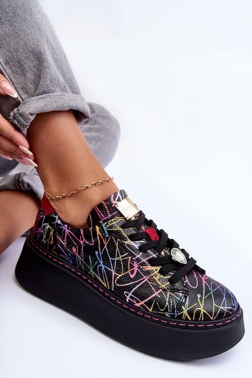 Kožené športové topánky na platforme Maciejka 06191-39 Multikolor