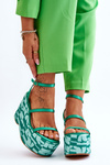 Módne klinové sandále so zelenými vzormi Clari