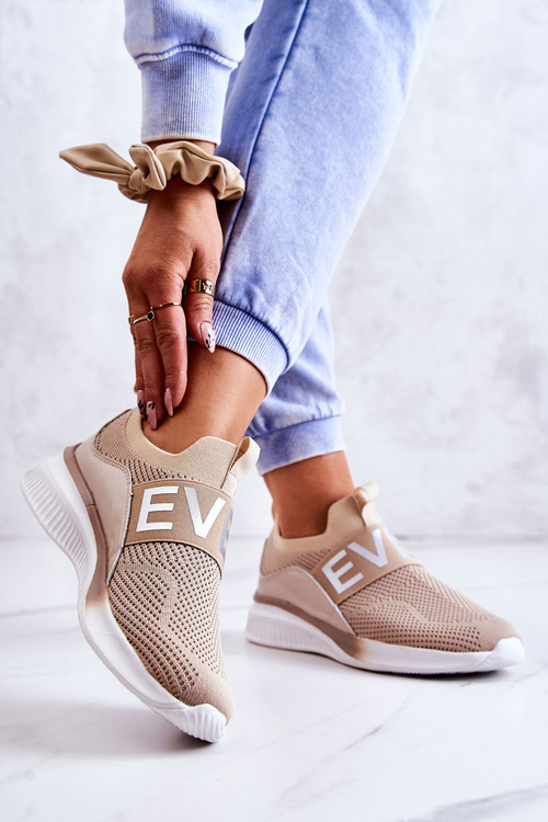 Dámská sportovní obuv nazouvací béžová Lorane