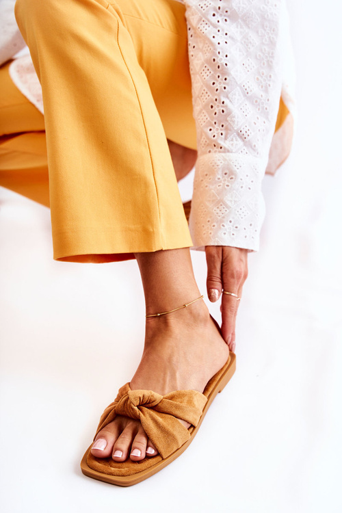 Dámské módní semišové pantofle Camel Lorrie