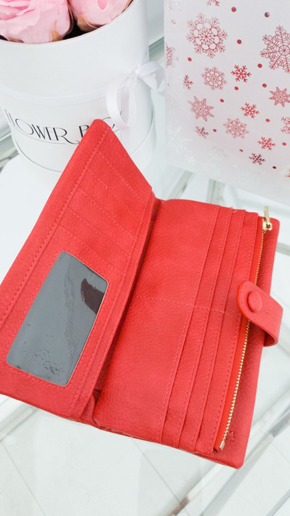 Veľká dámska červená peňaženka