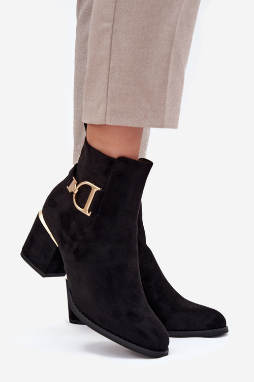 Zateplené dámské boty na podpatku se zlatými prvky černé Ambrine