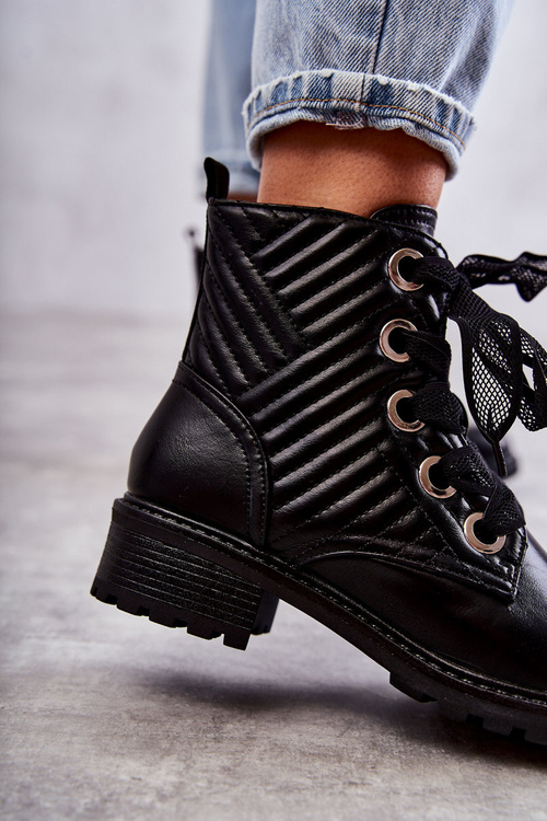 Kožené prešívané topánky s izoláciou čierneho torino