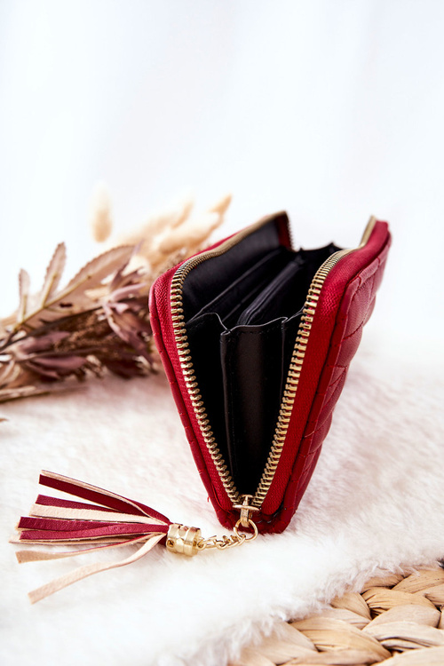 Velká prošívaná peněženka na zip s popruhem Červený