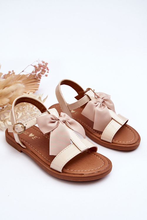 Detské lakované sandále s béžovou béžovou netinou