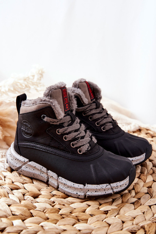 Detská izolovaná veľká hviezda II374074 Čierne topánky