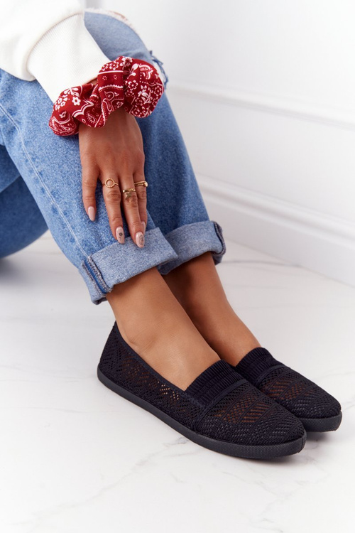 Openwork Slip-On Sneakers sklz-on čierny chillout