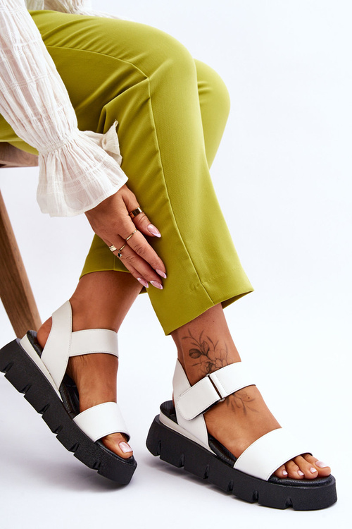 Dámské kožené sandály na platformě Bílé Katte