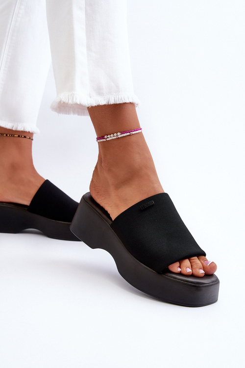 Dámske žabky Big Star NN274021 Čierne