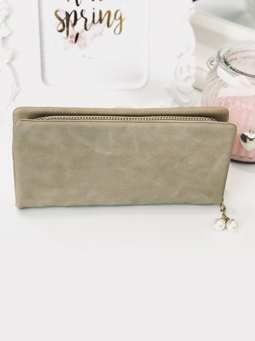 Large Women's Black Trendy Wallet Gold Zipper