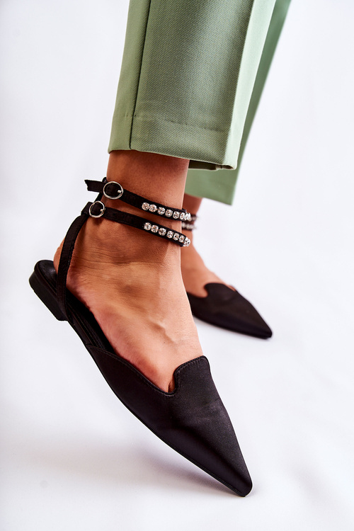 Dámske sandále s nosom v čiernej Spitz Amisha