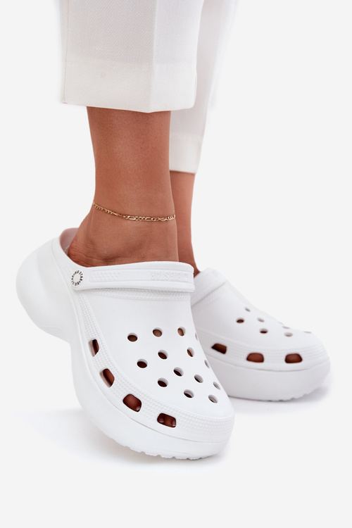 Dámske Pěnové Sandále Na Masívnej Podešvi Big Star RR274A119 Biele