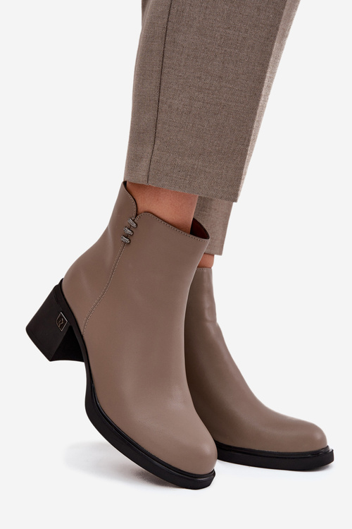 Kožené zateplené dámské kotníkové boty na klínu Vinceza 91159 tmavě béžové