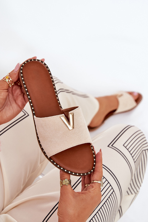 Dámské Pantofle Na Plochém Podpatku S Ozdobnými Detaily Béžové Saliena