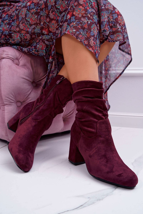 Ženské topánky na post -hranici semiš nekonečné