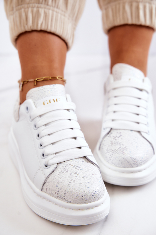 Dámske športové topánky Goe JJ2N4053 biela