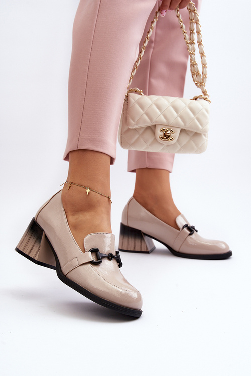 Lakýrované lodičky na podpatku béžové Nireva