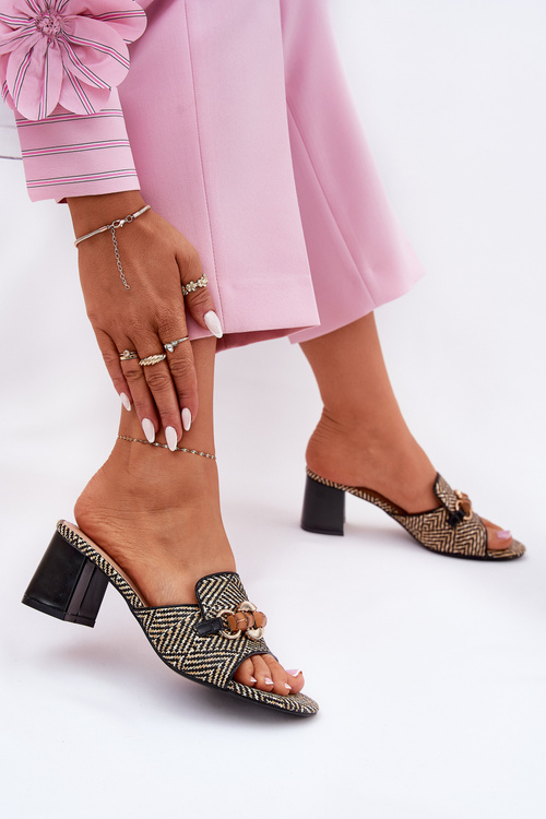 Dámské Pantofle Na Podpatku S Dekorací Černé Ovittole