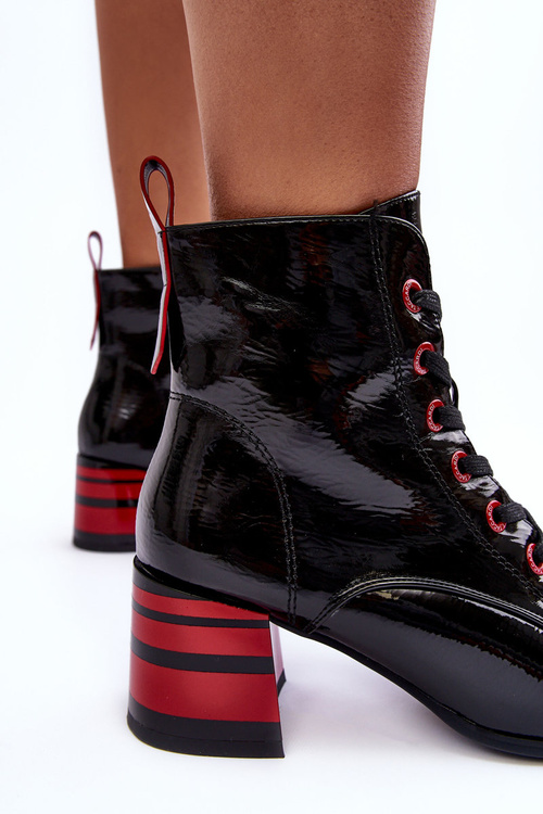 Lakované Boty Na Podpatku Černé SBarski MR870-49